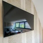 Here Nd Apartment *