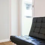 Here Nd Apartment *