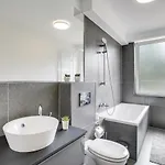 Apartment Here Nd