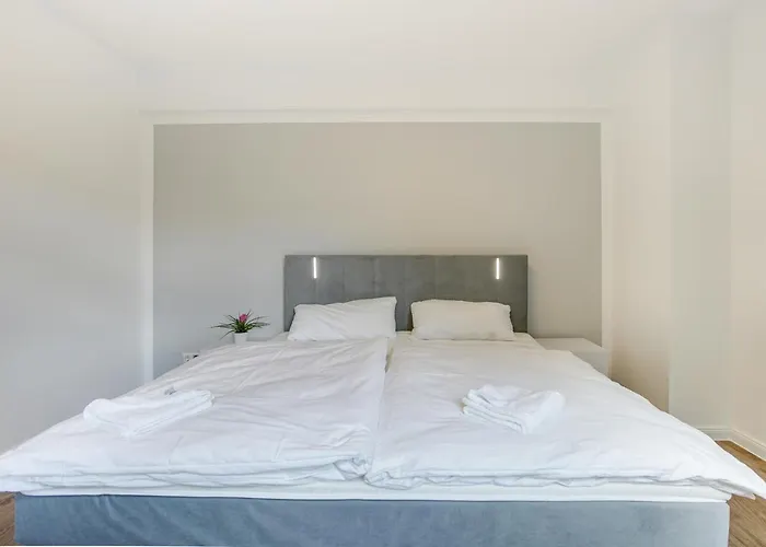 Here Nd * 克雷费尔德